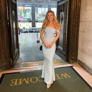 Club London Light Blue Maxi Dress - US 4